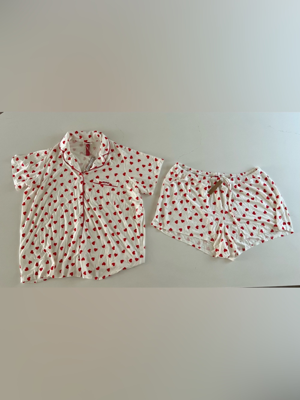 SKIMS Sleep Short Sleeve Set - Picture 2 of 4
